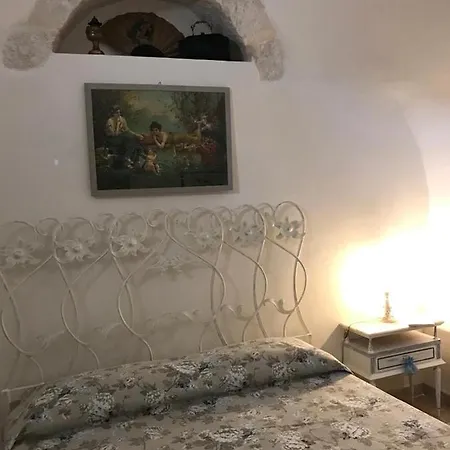 Trullo Il Cantagallo Holiday home Locorotondo