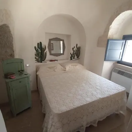 Holiday home Trullo Il Cantagallo